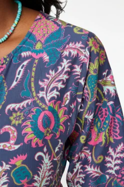 Women Roller Rabbit Tunics & Kurtas | Aanda Anu ong Kurta