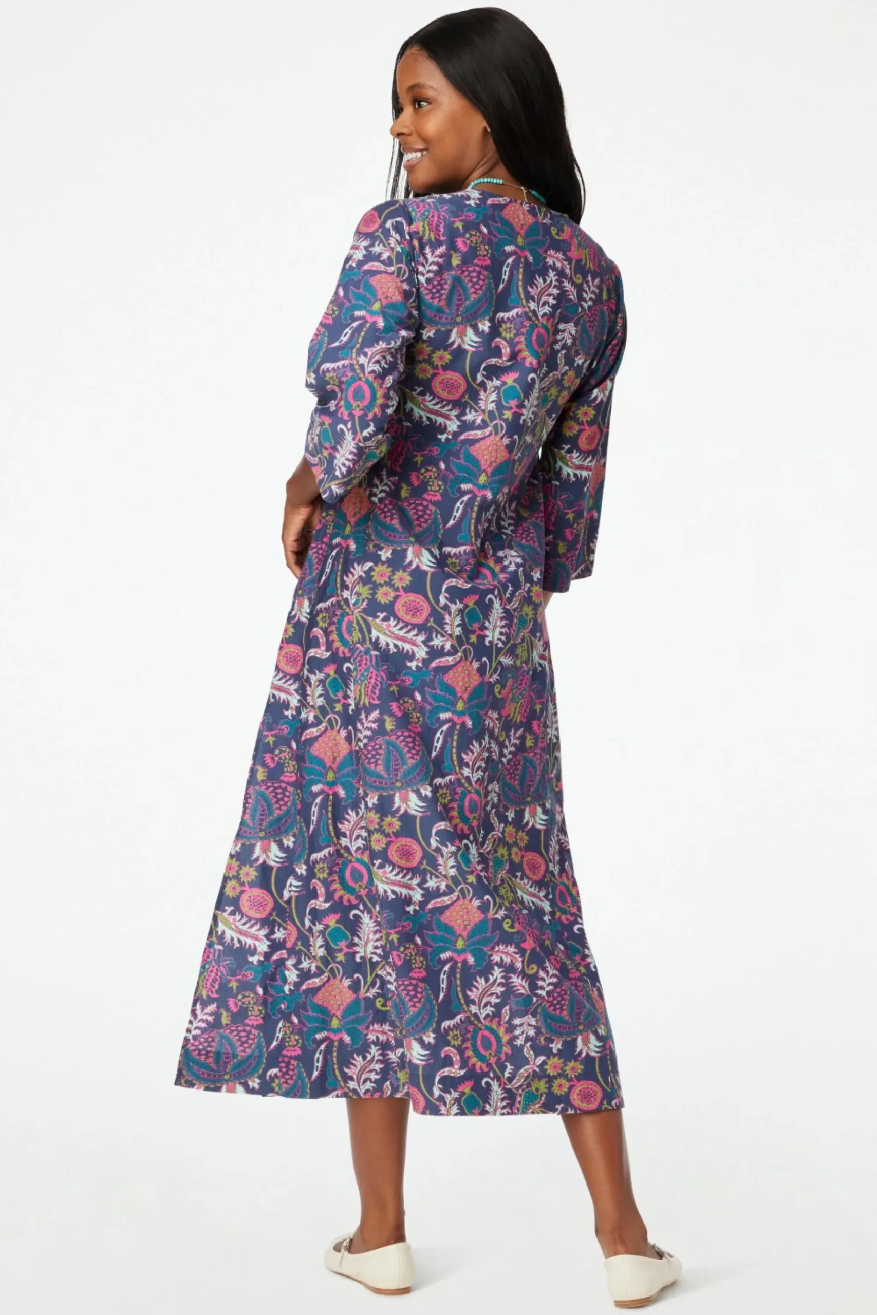 Women Roller Rabbit Tunics & Kurtas | Aanda Anu ong Kurta