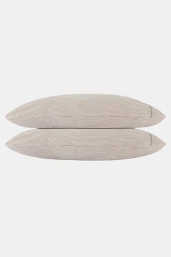 Roller Rabbit Sheets & Pillowcases | Capellini Pillowcase Set