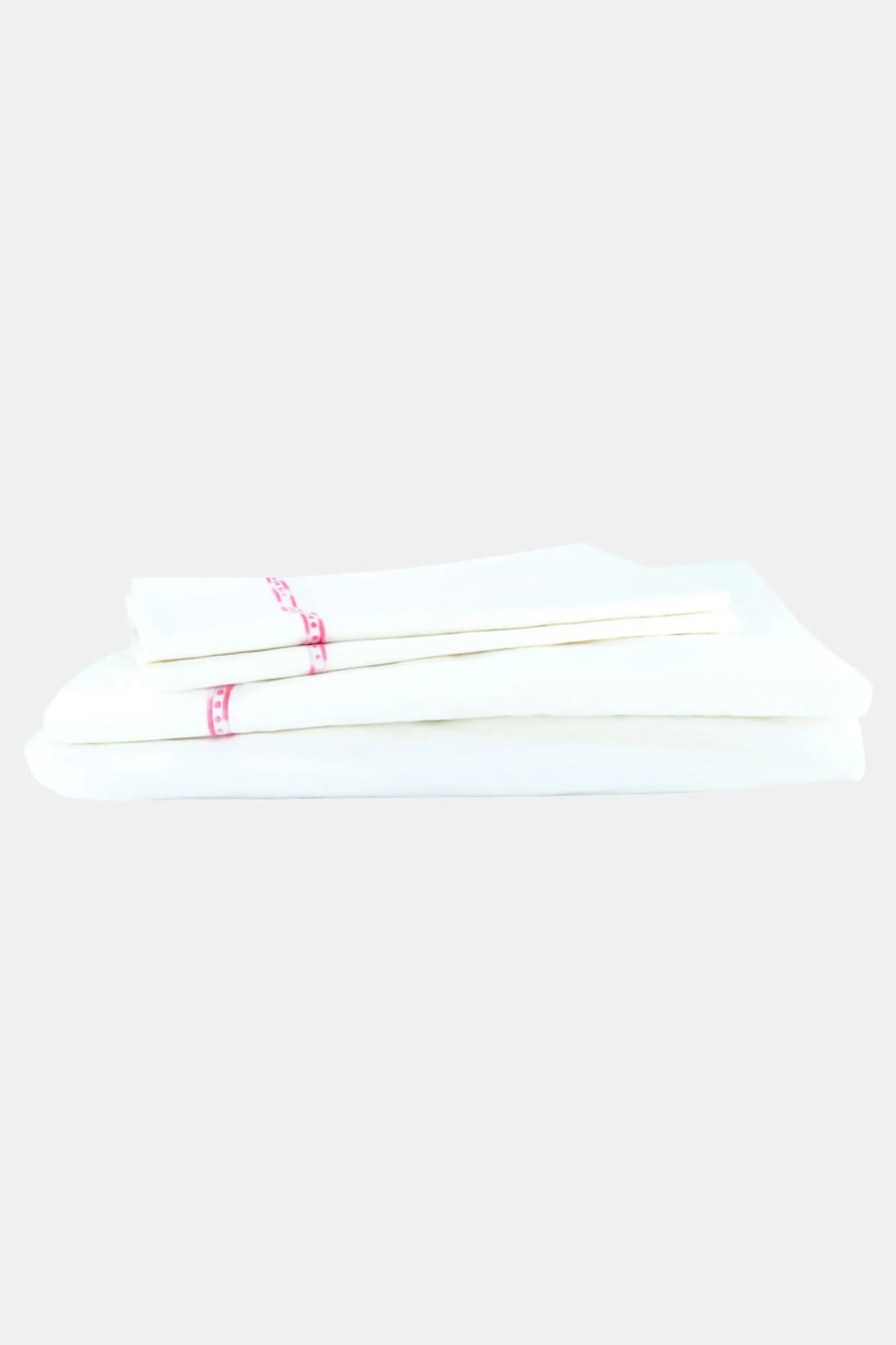 Roller Rabbit Sheets & Pillowcases | Francis Embroidered Sheet Set