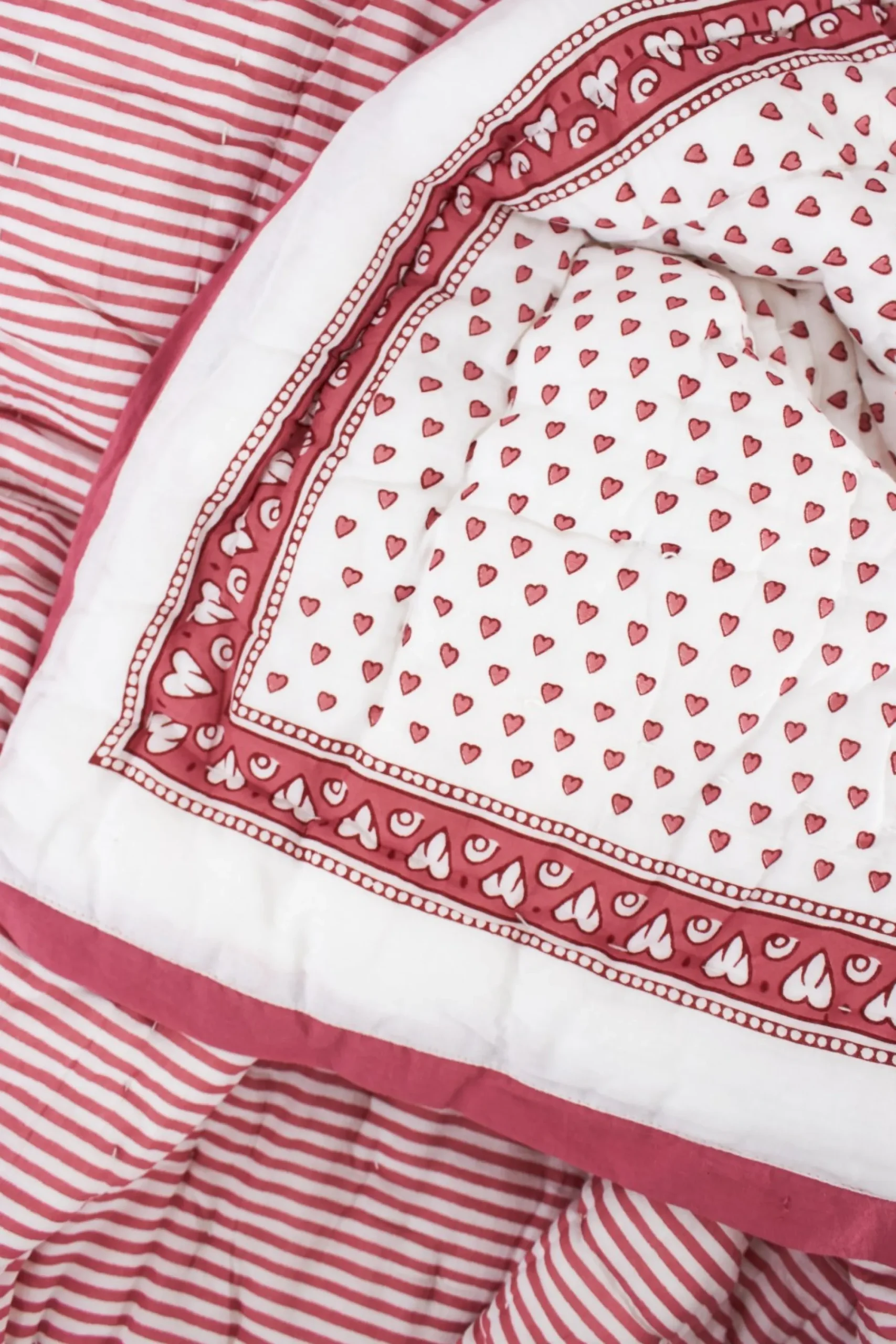 Baby Roller Rabbit Accessories | Hearts Baby Quilt