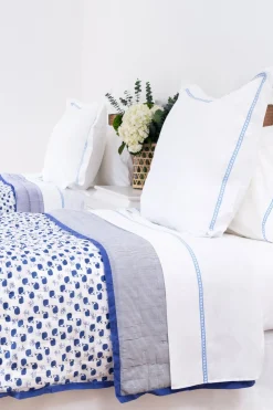 Roller Rabbit Quilts & Duvets | Moby Quilt